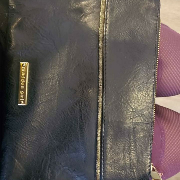 Studded clutch - Picture 4 of 4